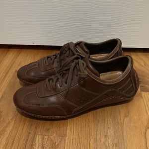 Men’s Cole Haan brown leather shoes size 8.5